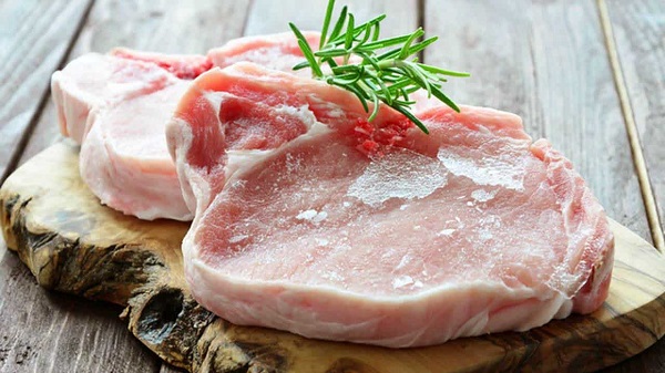 ارزش غذایی و سلامت گوشت یخ زده و گوشت گرم: یک مقایسه کامل